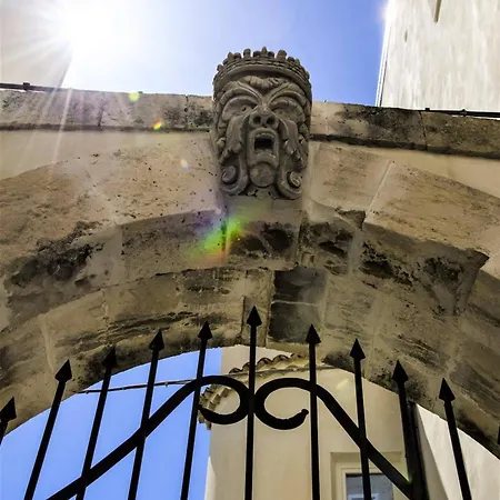 Croce Luxury With Air Conditioning, Wi-fi N0975